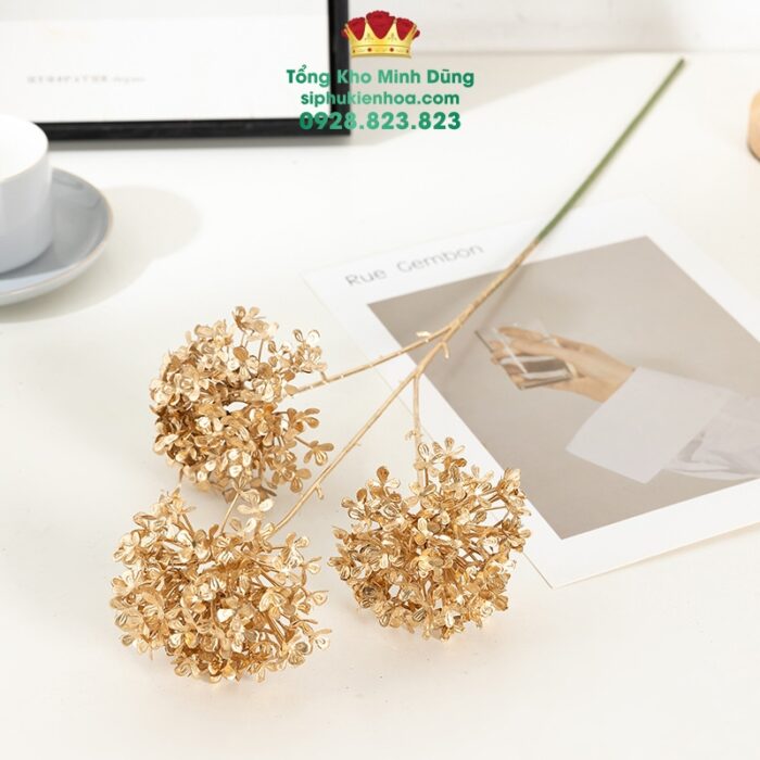 Tú Cầu Nhũ Vàng - Set 10 Cành