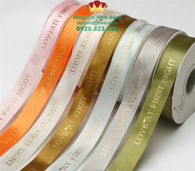 Ruy Băng Chữ Nhũ Vàng Love At First Sight Cao Cấp - Sỉ Phụ Kiện Hoa Ruy Băng Chữ Nhũ Vàng Love At First Sight Cao Cấp - Ảnh 2