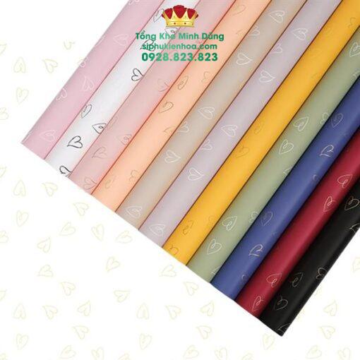 Giấy 1 Mặt Họa Tiết Tim Rỗng Cao Cấp