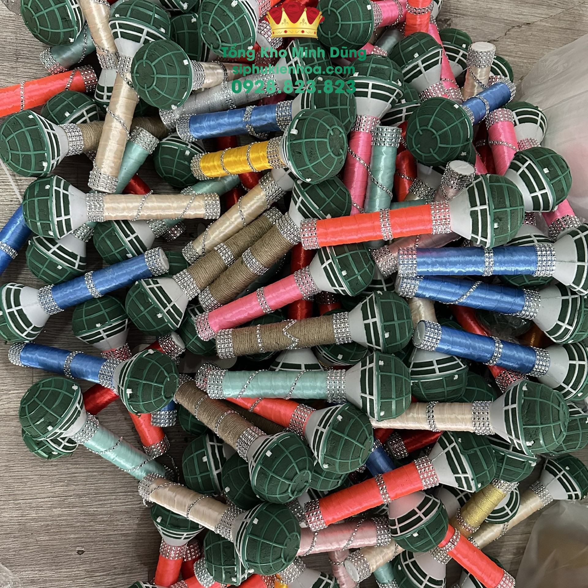 Tay Cầm Cô Dâu Trang Trí Cao Cấp (Set 6 Cái) - Sỉ Phụ Kiện Hoa Tay Cầm Cô Dâu Trang Trí Cao Cấp (Set 6 Cái) - Ảnh 2